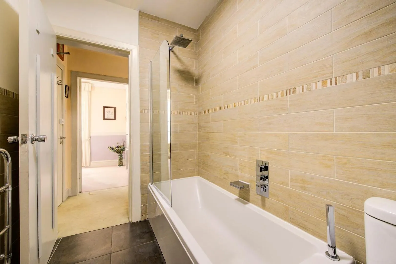 Guestready - Historic Edinburgh Old Town Apartment United Kingdom
